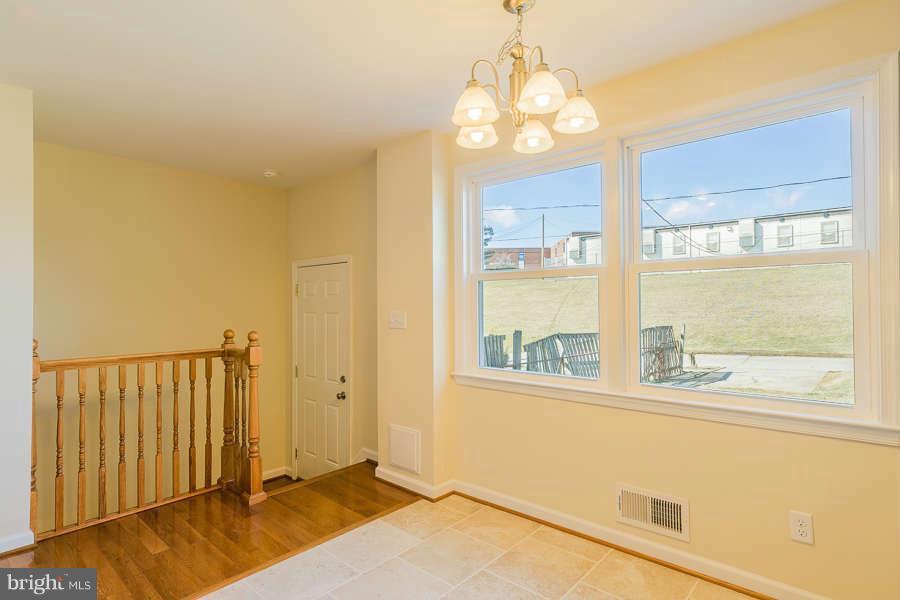 5244 Fredcrest Road Baltimore, MD 21229 - Photo 13 of 30 Kitchen