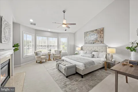 $1,200,000 | 5139 Brawner Place, Alexandria, VA 22304