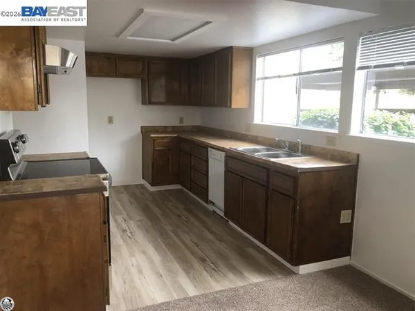 $190,000 | 3701 Colonial Drive, Unit 159, Modesto, CA 95356