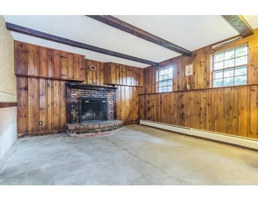 144 Upton Road Westborough, MA 01581 - Photo 17 of 29
