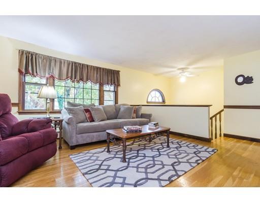144 Upton Road Westborough, MA 01581 - Photo 5 of 29