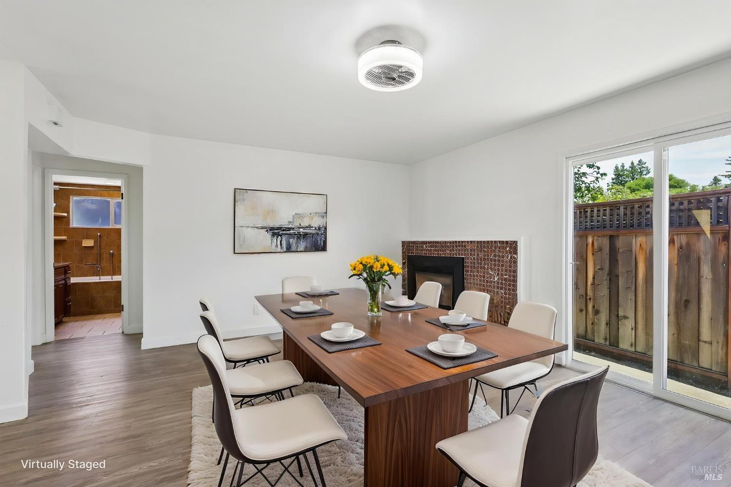 1662 Center Road Novato, CA 94947 - Photo 6 of 32
