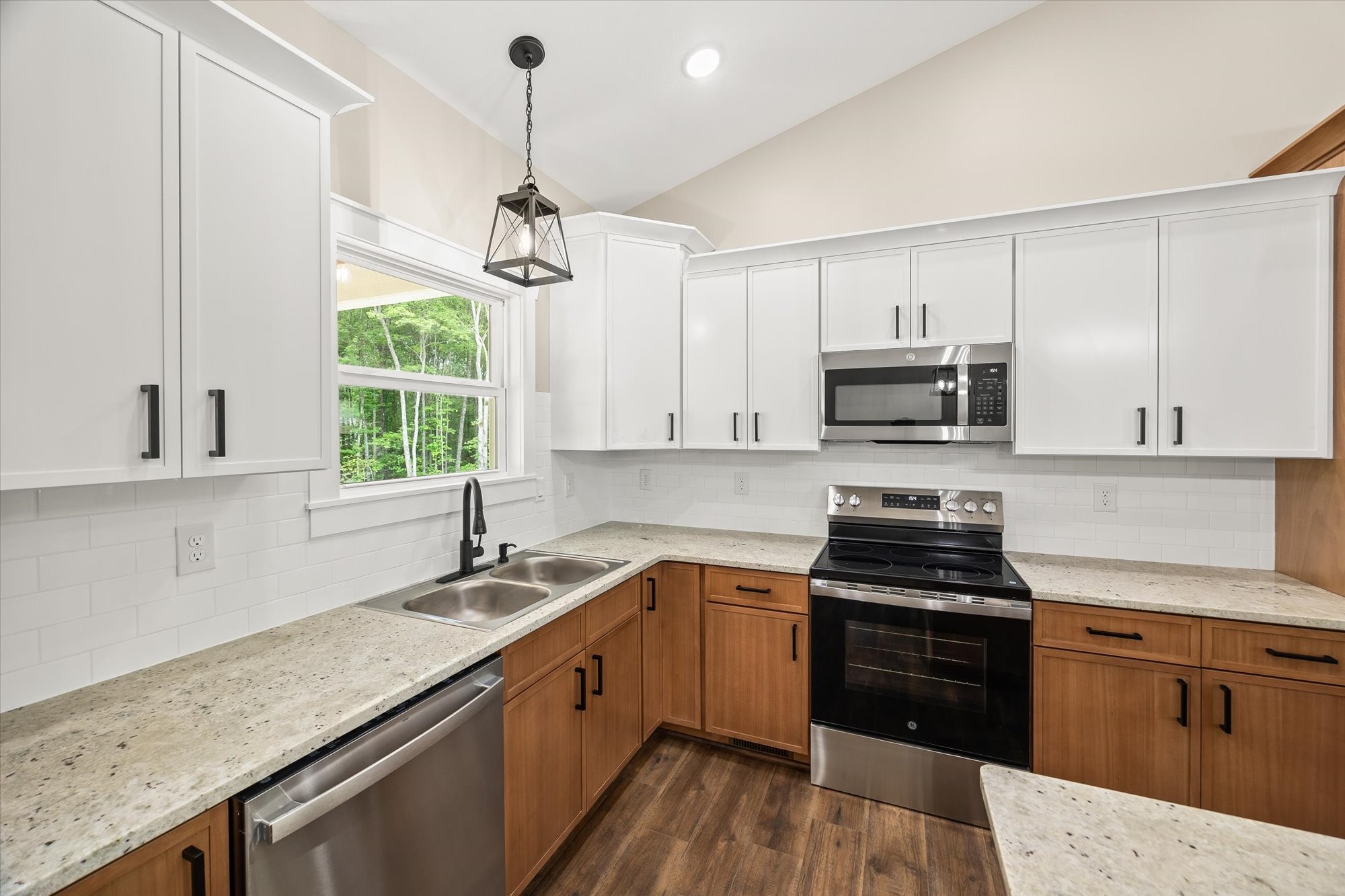 305 Georgee Road Jamestown, TN 38556 - Photo 8 of 28 Gallery Image 8