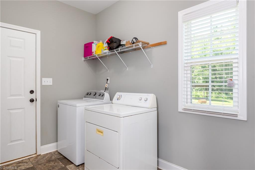 1152 Kiger Road Germanton, NC 27019 - Photo 14 of 30 Gallery Image 14