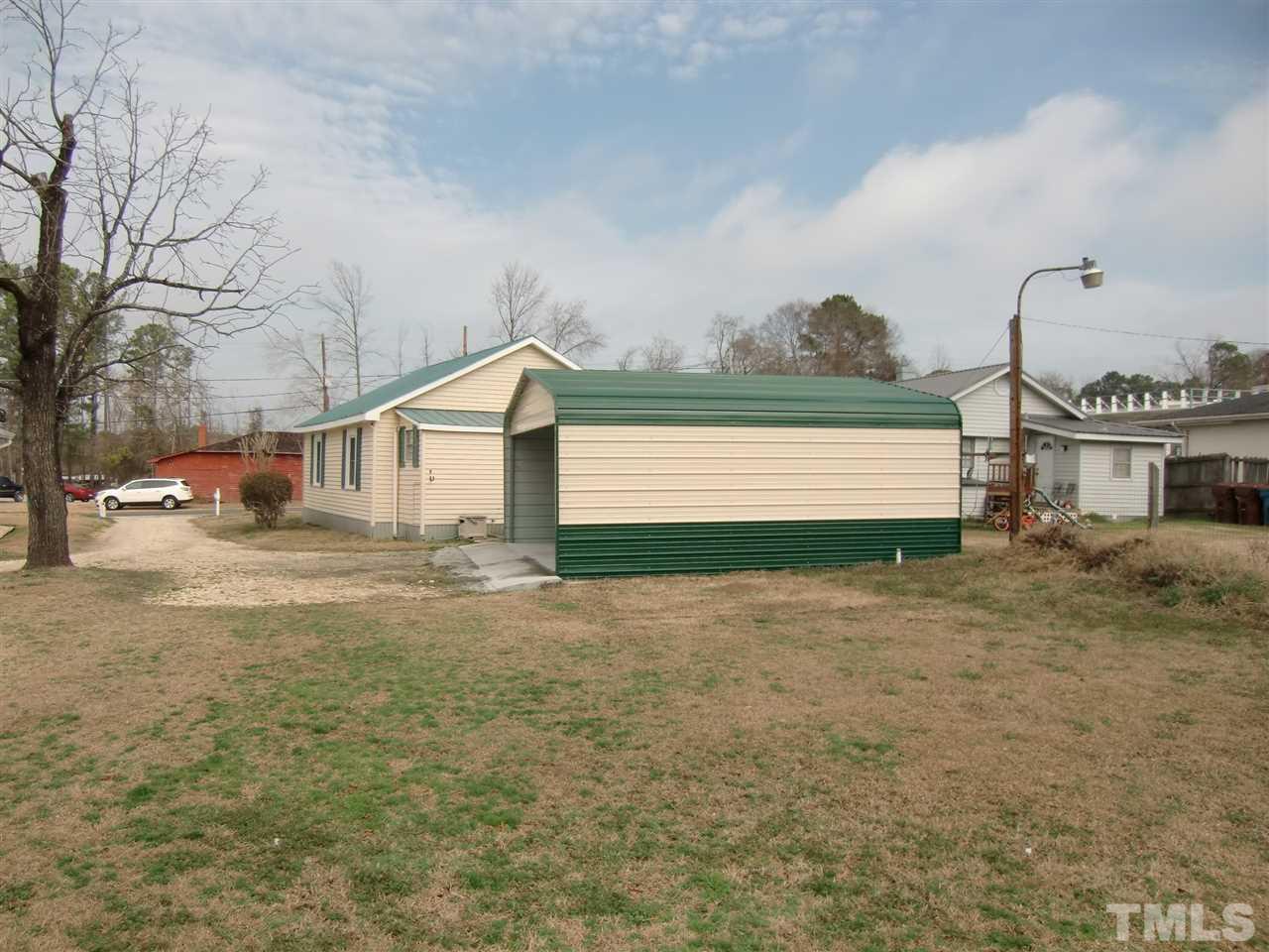 103 Averasboro Road Dunn, NC 28334 - Photo 3 of 22 Gallery Image 3