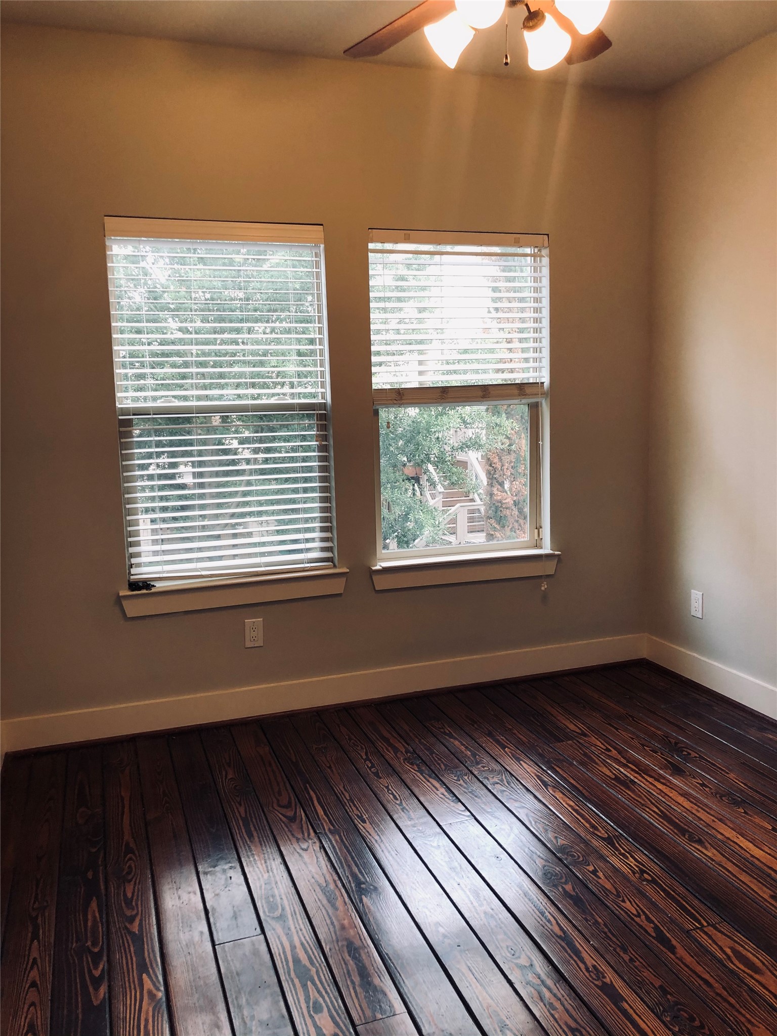5514 Larkin Street Houston, TX 77007 - Photo 17 of 19