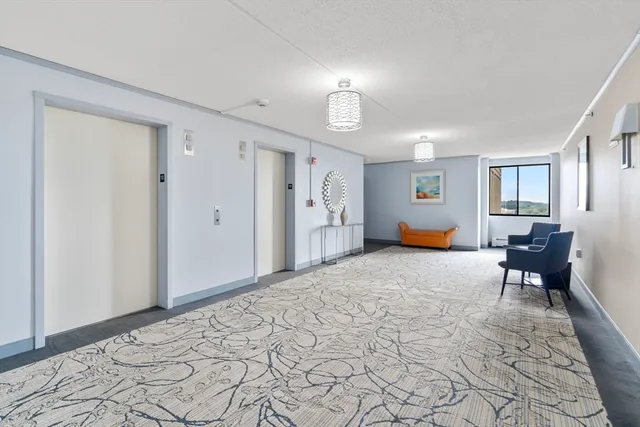 $785,000 | 250 Hammond Pond Parkway, Unit 1002N, Newton, MA 02467