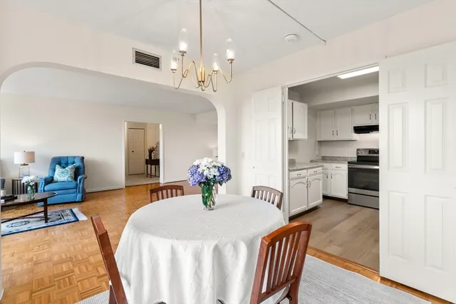 $785,000 | 250 Hammond Pond Parkway, Unit 1002N, Newton, MA 02467