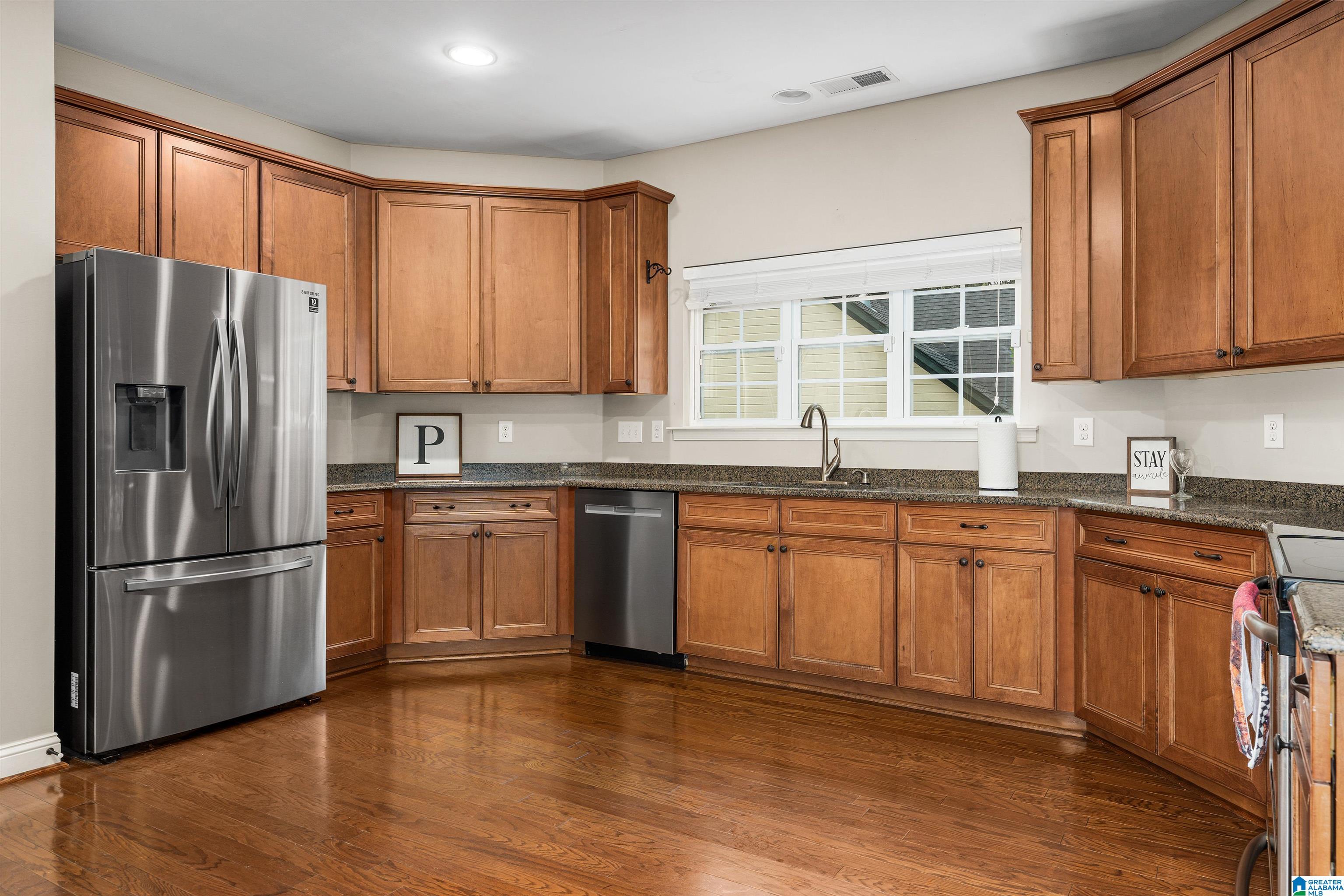153 Blackstone Court Chelsea, AL 35043 - Photo 12 of 28