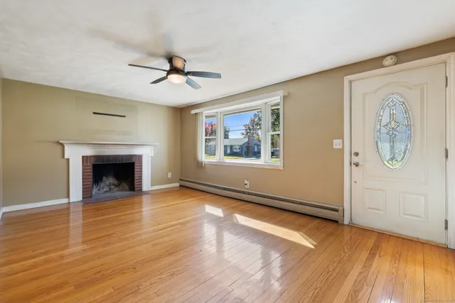 $295,000 | 12 Riviera Drive, Enfield, CT 06082