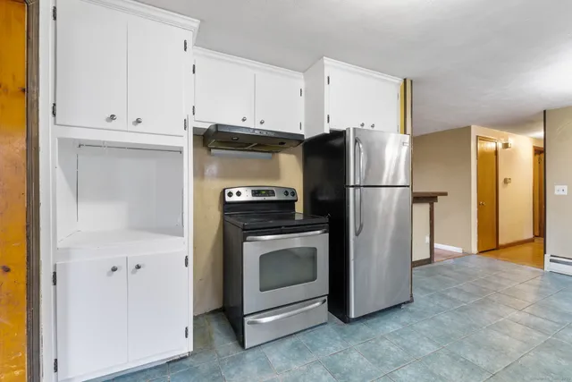 $295,000 | 12 Riviera Drive, Enfield, CT 06082