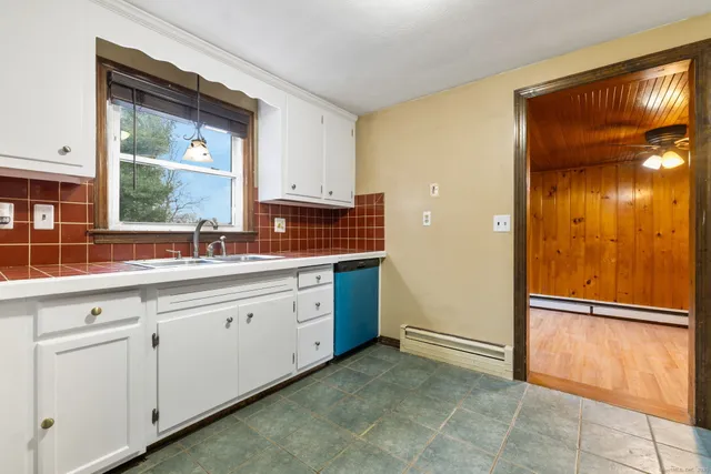 $295,000 | 12 Riviera Drive, Enfield, CT 06082