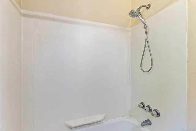 $295,000 | 12 Riviera Drive, Enfield, CT 06082