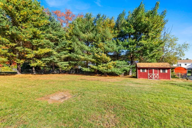 $295,000 | 12 Riviera Drive, Enfield, CT 06082