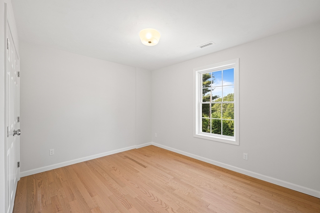 45 Brookfield Road, Unit 45 North Brookfield, MA 01535 - Photo 9 of 13
