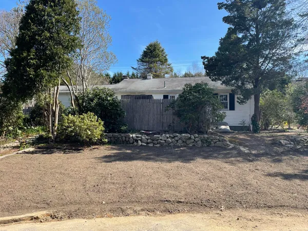 $479,900 | 209 Union Street, Yarmouth Port, MA 02675