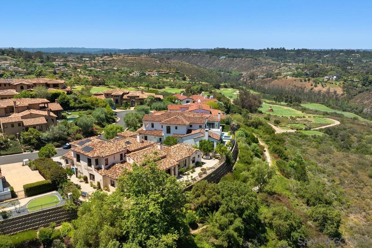 16647 Riding High Way San Diego, CA 92127 - Photo 4 of 62