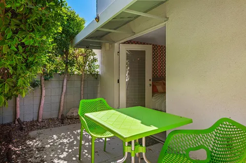 $499,000 | 155 Hermosa Place, Unit 5, Palm Springs, CA 92262