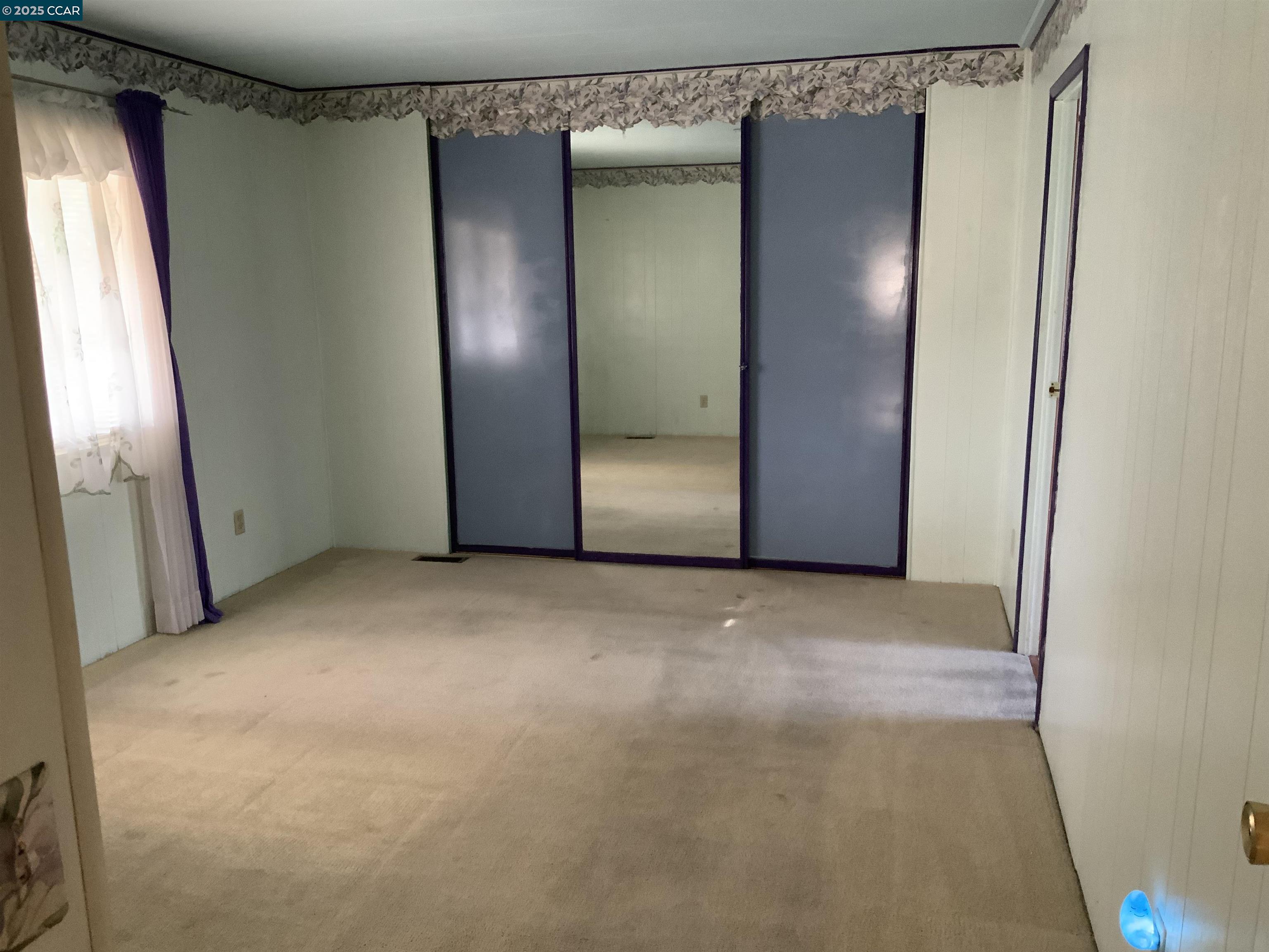 202 Queens Way Pittsburg, CA 94565 - Photo 17 of 29 a view of empty room