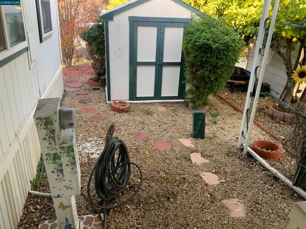 $115,000 | 202 Queens Way, Pittsburg, CA 94565