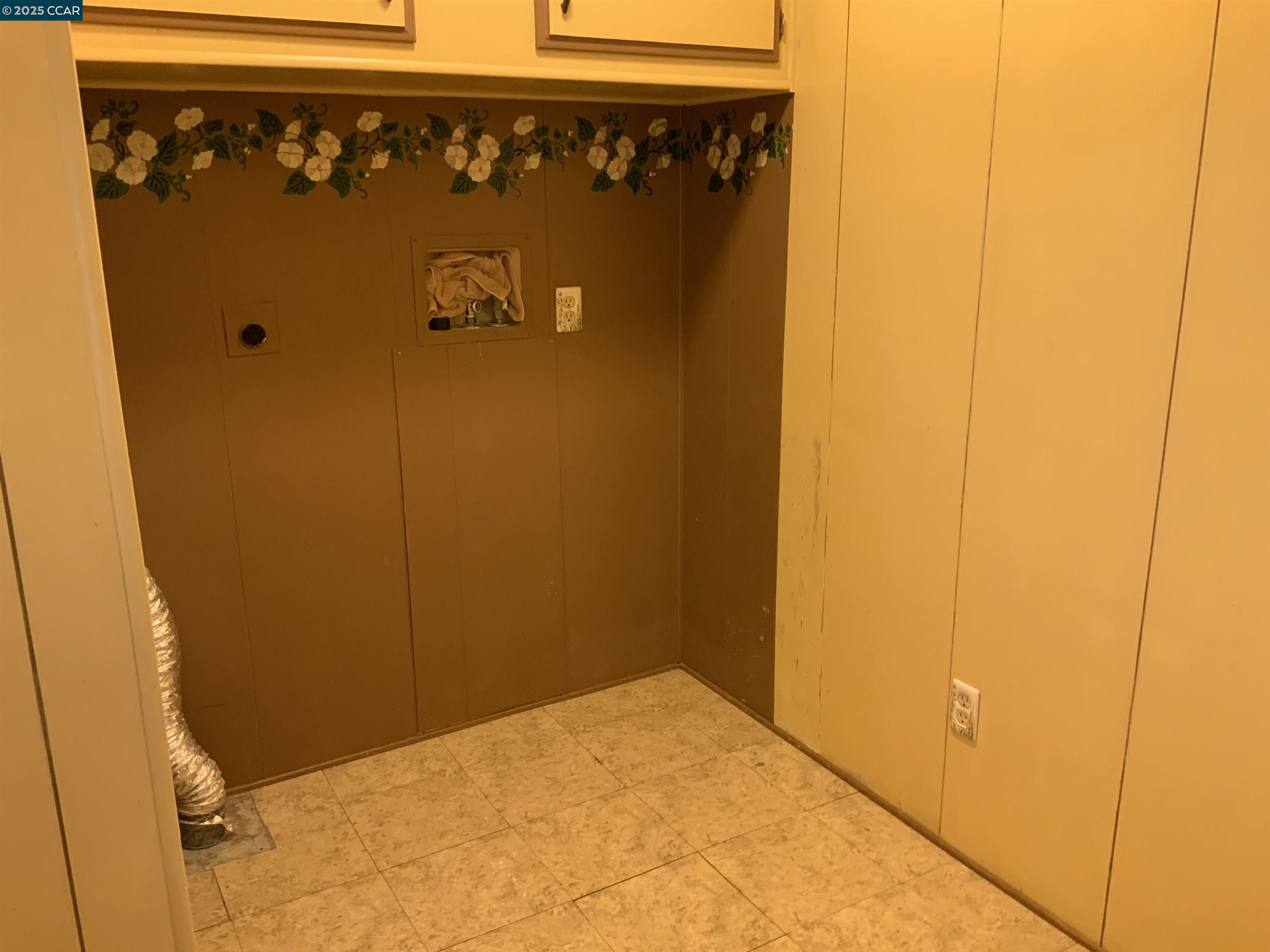 202 Queens Way Pittsburg, CA 94565 - Photo 7 of 29