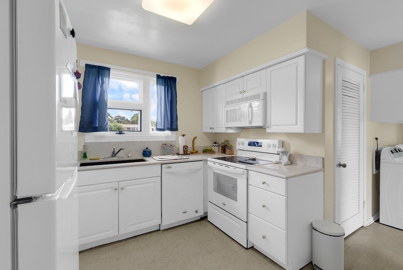 680 Pelican Avenue, Unit 680 Myrtle Beach, SC 29577 - Photo 13 of 32