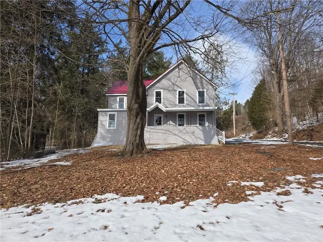 $329,000 | 85 Academy Street, Hancock, NY 13783