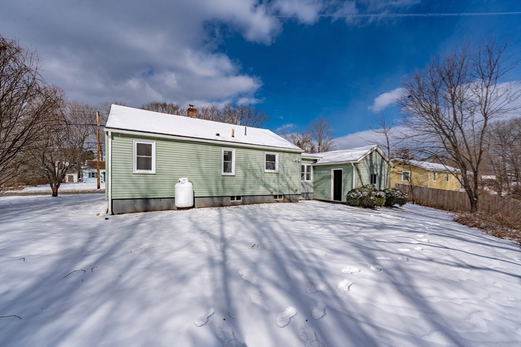 444 Westfield Road Holyoke, MA 01040 - Photo 22 of 23 Gallery Image 22
