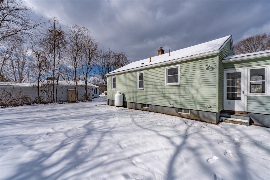 444 Westfield Road Holyoke, MA 01040 - Photo 23 of 23 Gallery Image 23