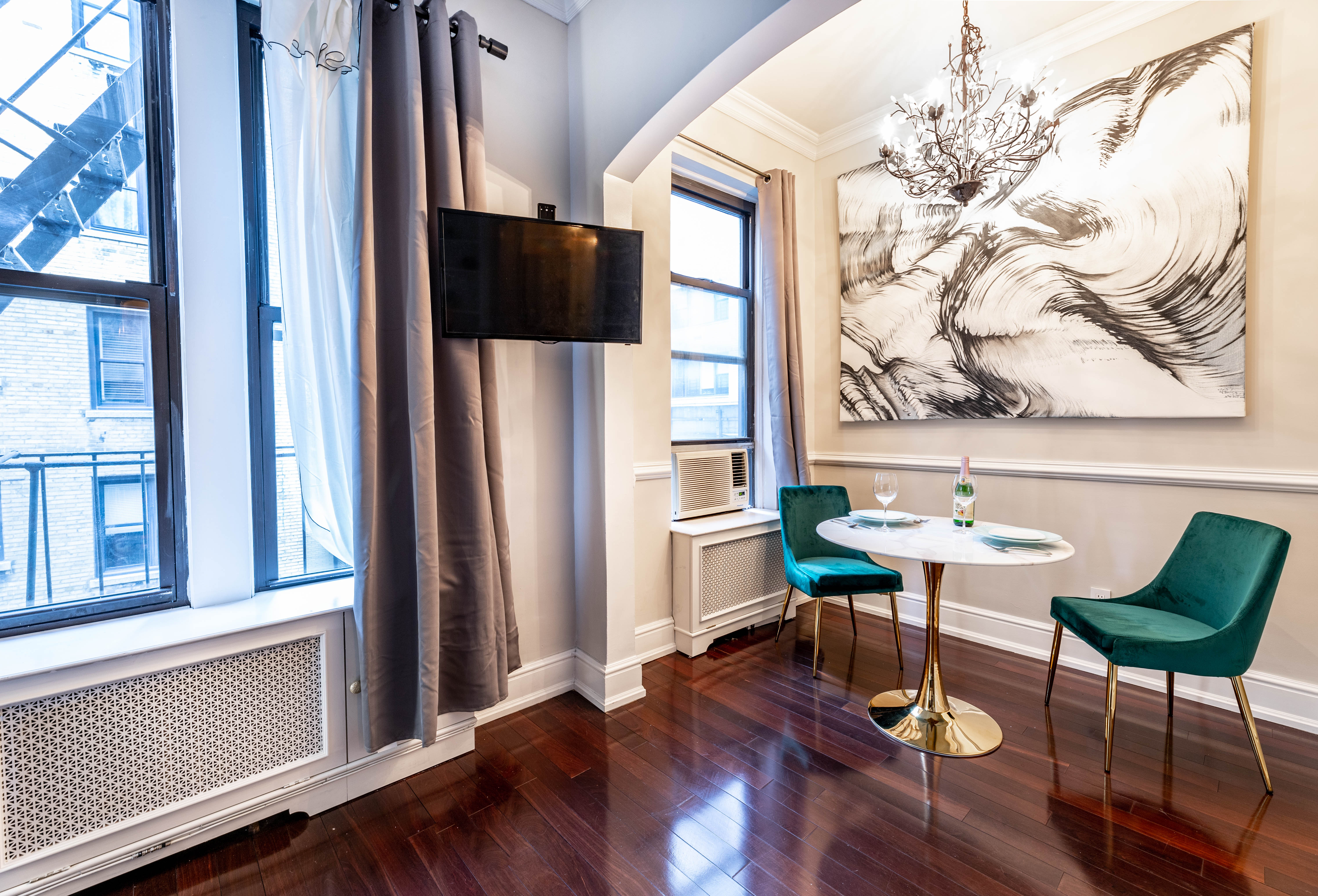 173 East 74th Street, Unit 2C Manhattan, NY 10021 - Photo 3 of 10