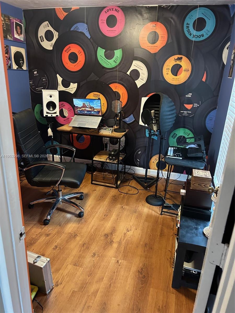 262 Southwest 54th Avenue Plantation, FL 33317 - Photo 10 of 16 a view of a room with musical instruments