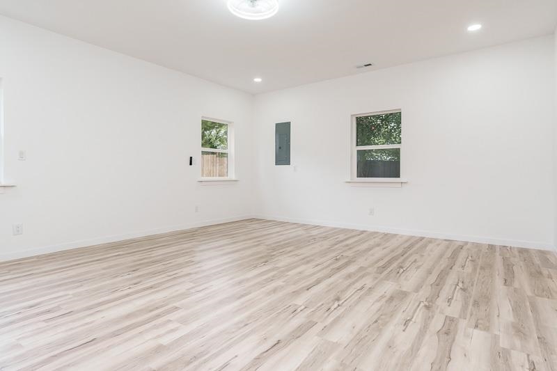 10335 Highway 81 Beloit, WI 53511 - Photo 17 of 30