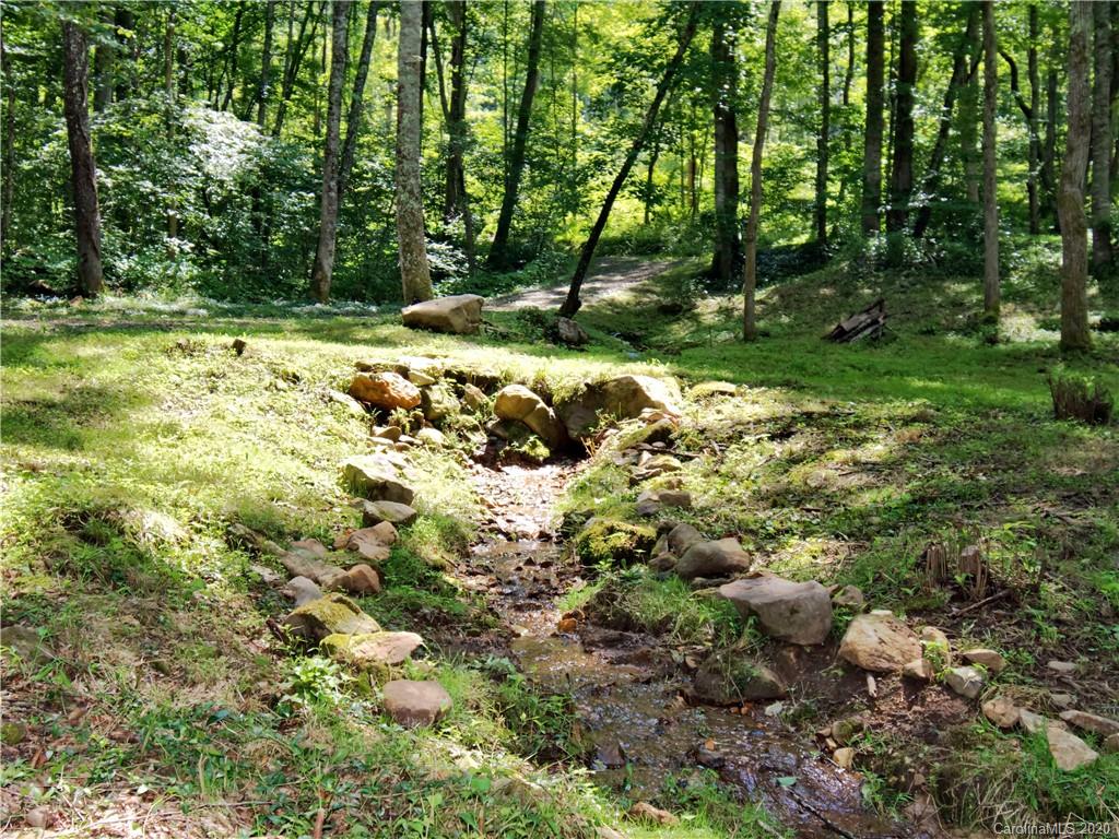 293 Ras Grooms Road Marshall, NC 28753 - Photo 11 of 47 Gallery Image 11