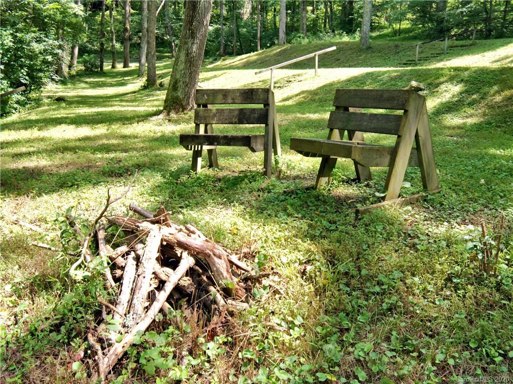 293 Ras Grooms Road Marshall, NC 28753 - Photo 13 of 47 Gallery Image 13