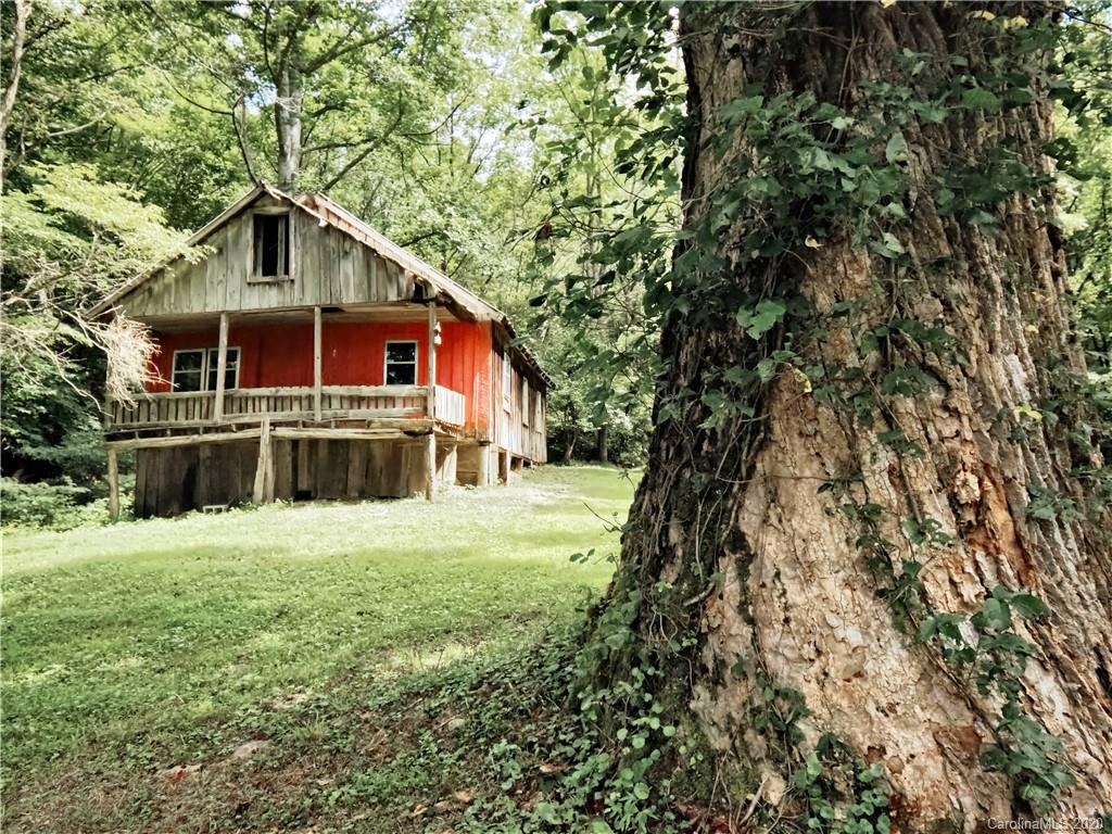 293 Ras Grooms Road Marshall, NC 28753 - Photo 18 of 47 Gallery Image 18