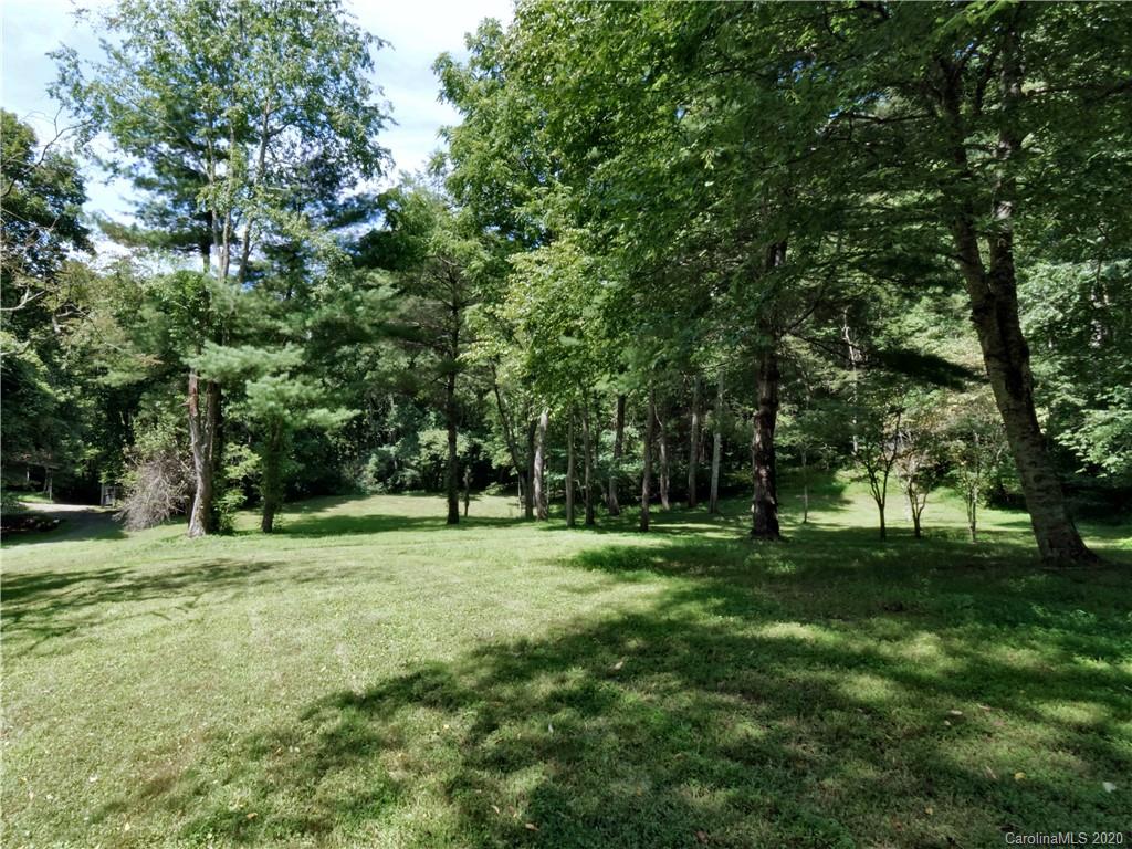 293 Ras Grooms Road Marshall, NC 28753 - Photo 3 of 47 Gallery Image 3