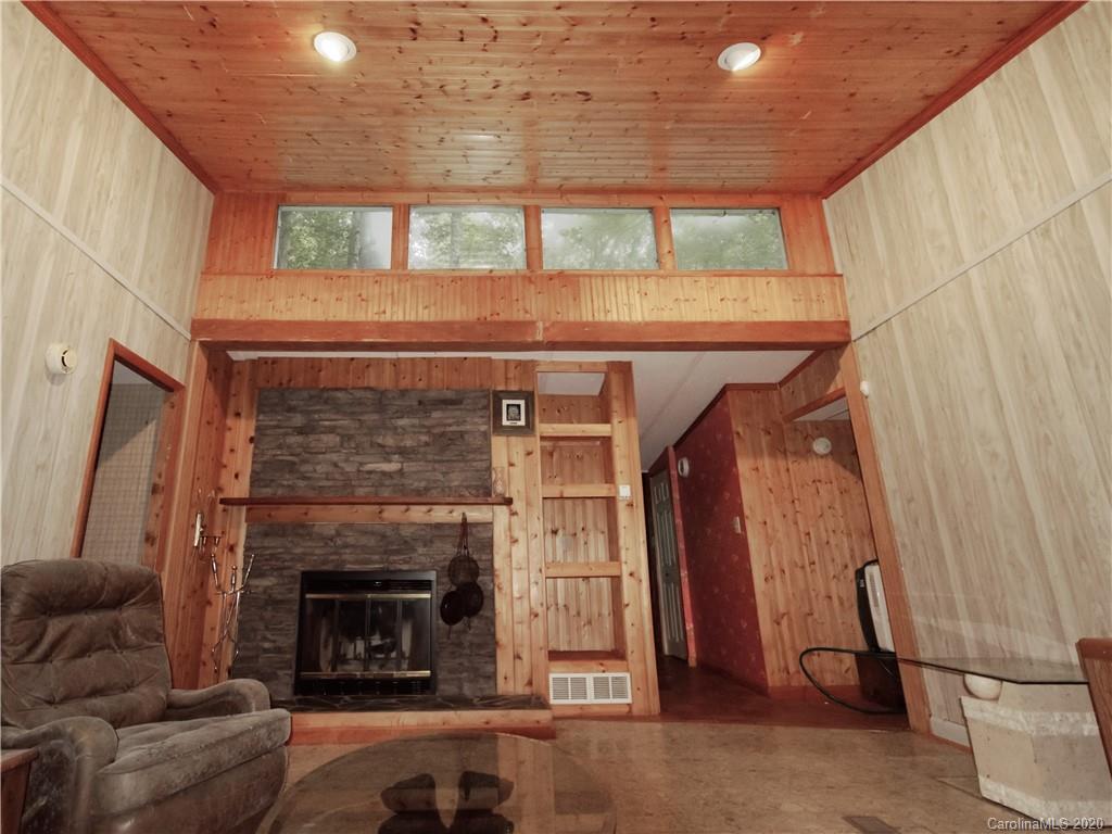 293 Ras Grooms Road Marshall, NC 28753 - Photo 35 of 47 Gallery Image 35