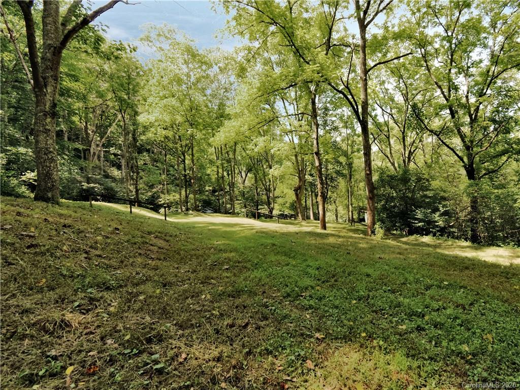 293 Ras Grooms Road Marshall, NC 28753 - Photo 5 of 47 Gallery Image 5
