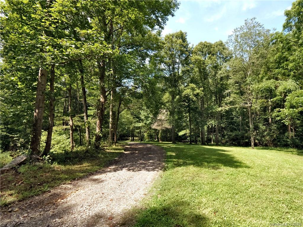 293 Ras Grooms Road Marshall, NC 28753 - Photo 9 of 47 Gallery Image 9