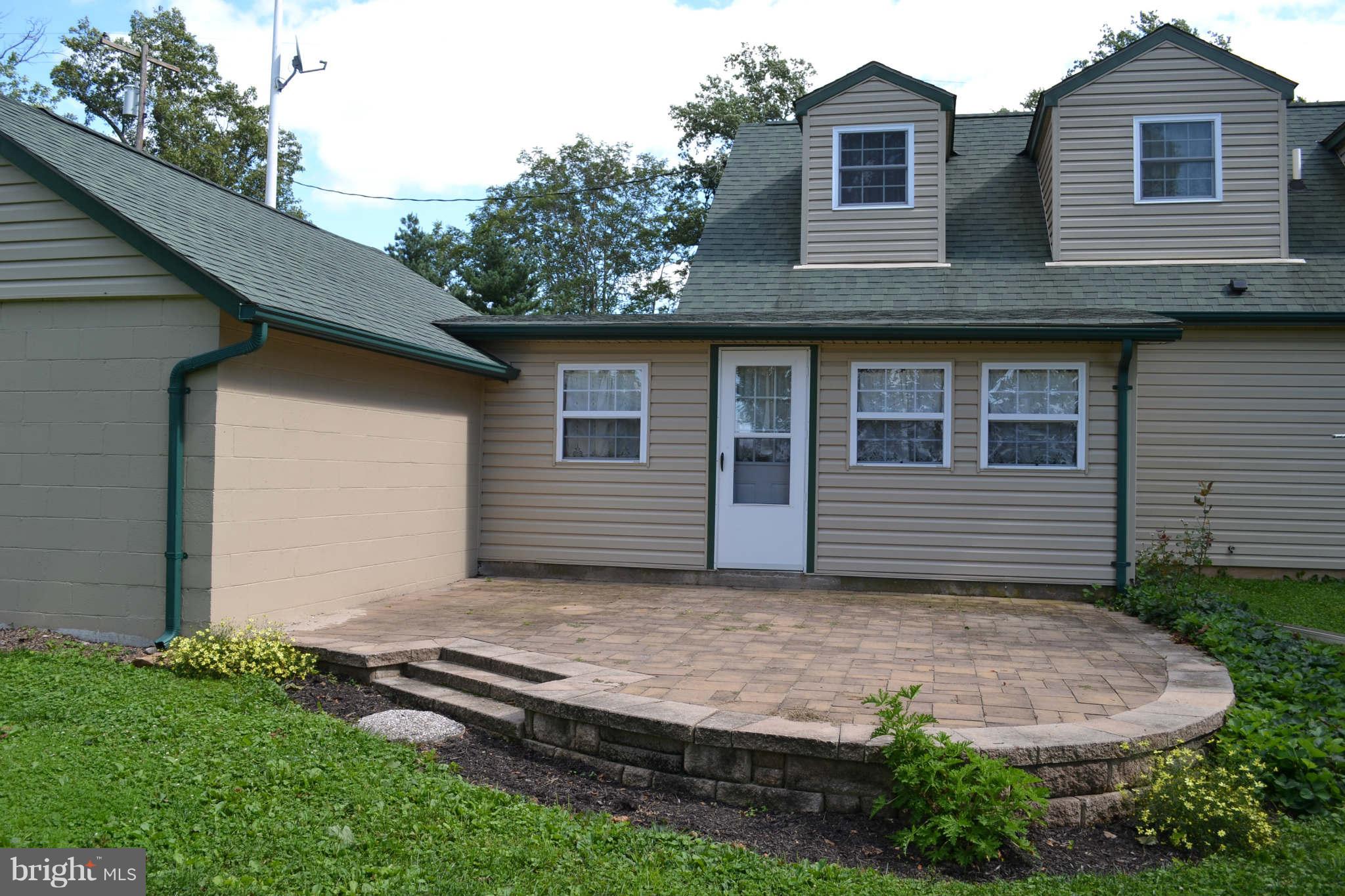 11910 Green Valley Road Union Bridge, MD 21791 - Photo 2 of 17 Exterior (Rear)