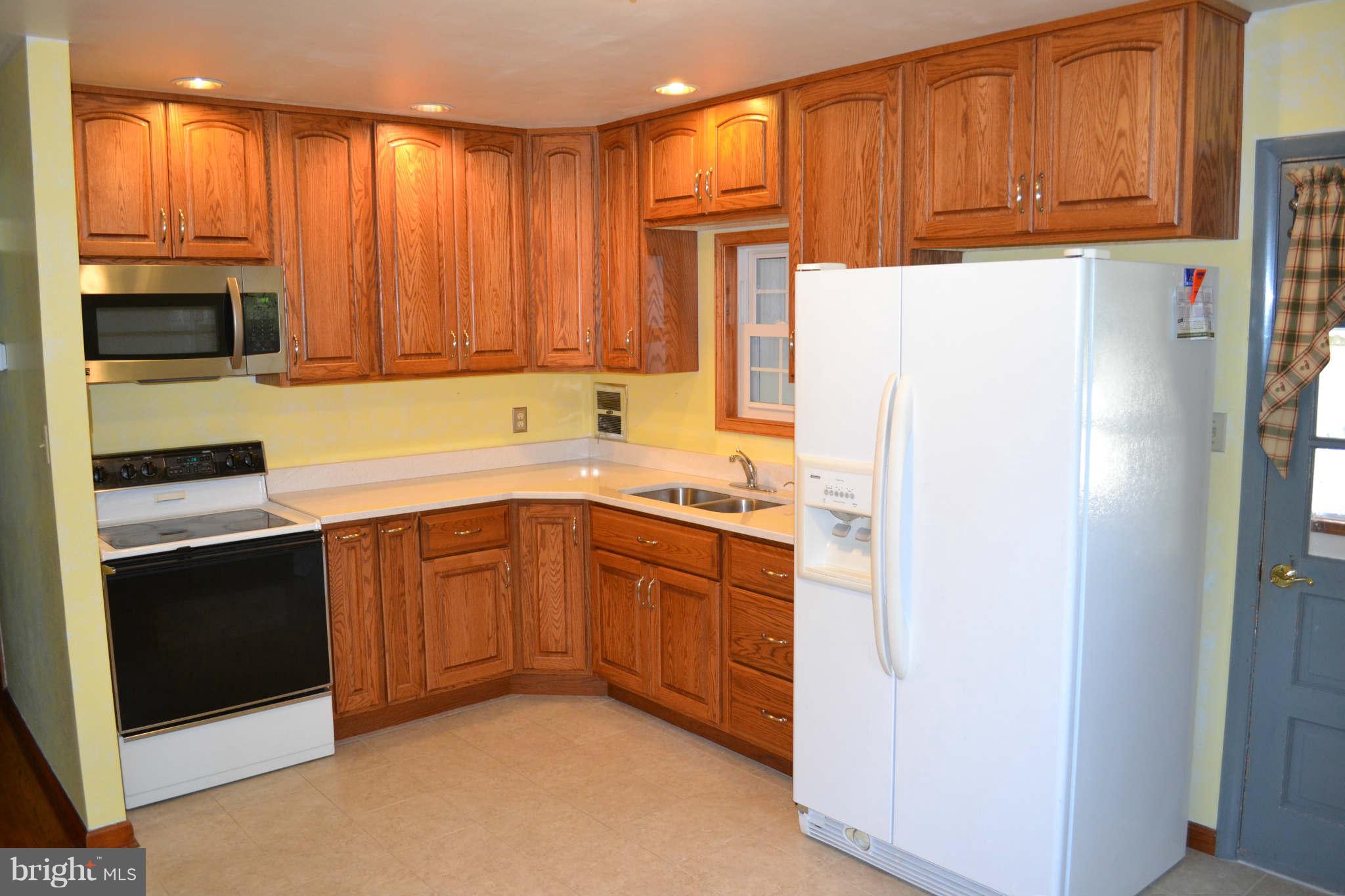 11910 Green Valley Road Union Bridge, MD 21791 - Photo 5 of 17 Kitchen