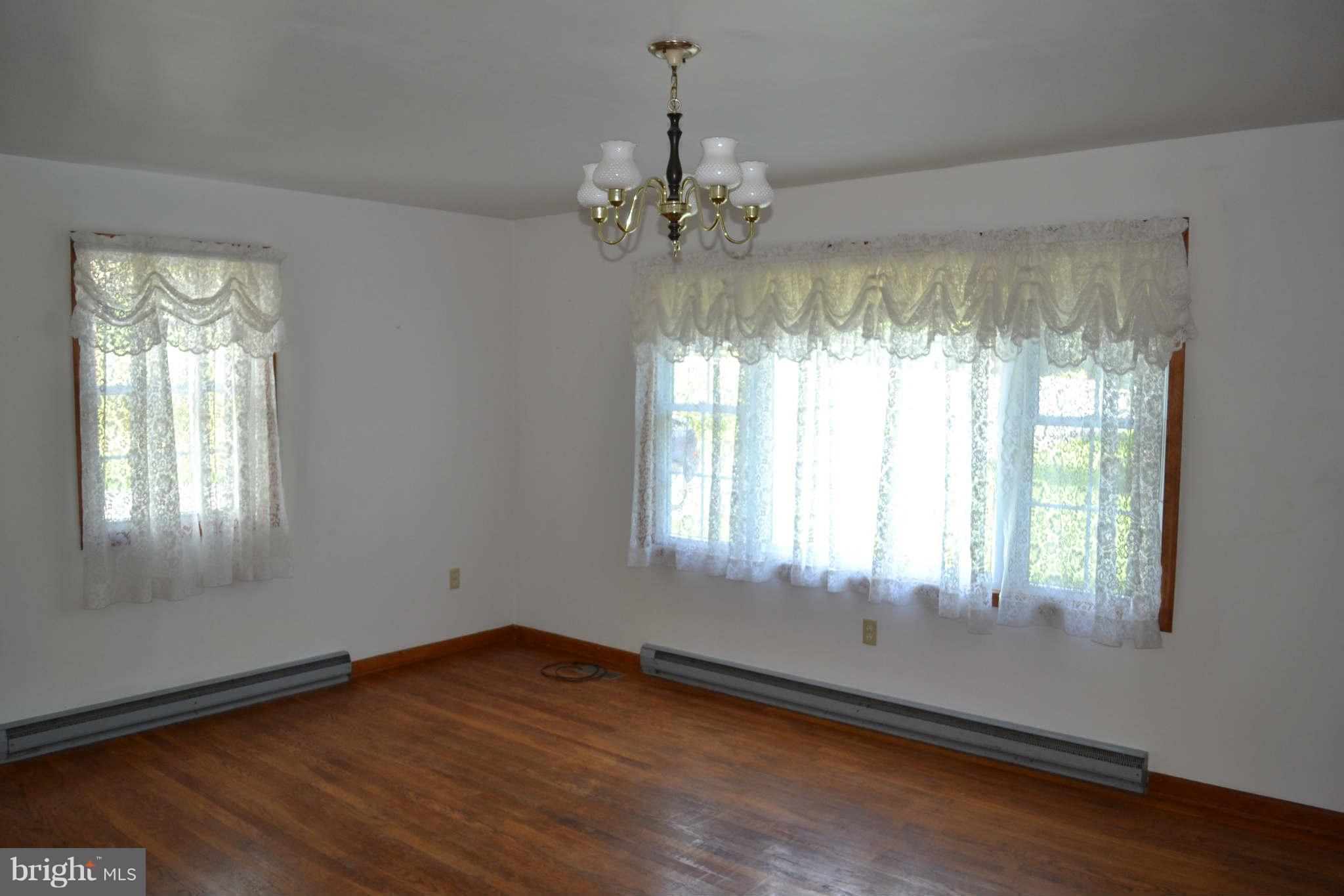 11910 Green Valley Road Union Bridge, MD 21791 - Photo 7 of 17 Living Room