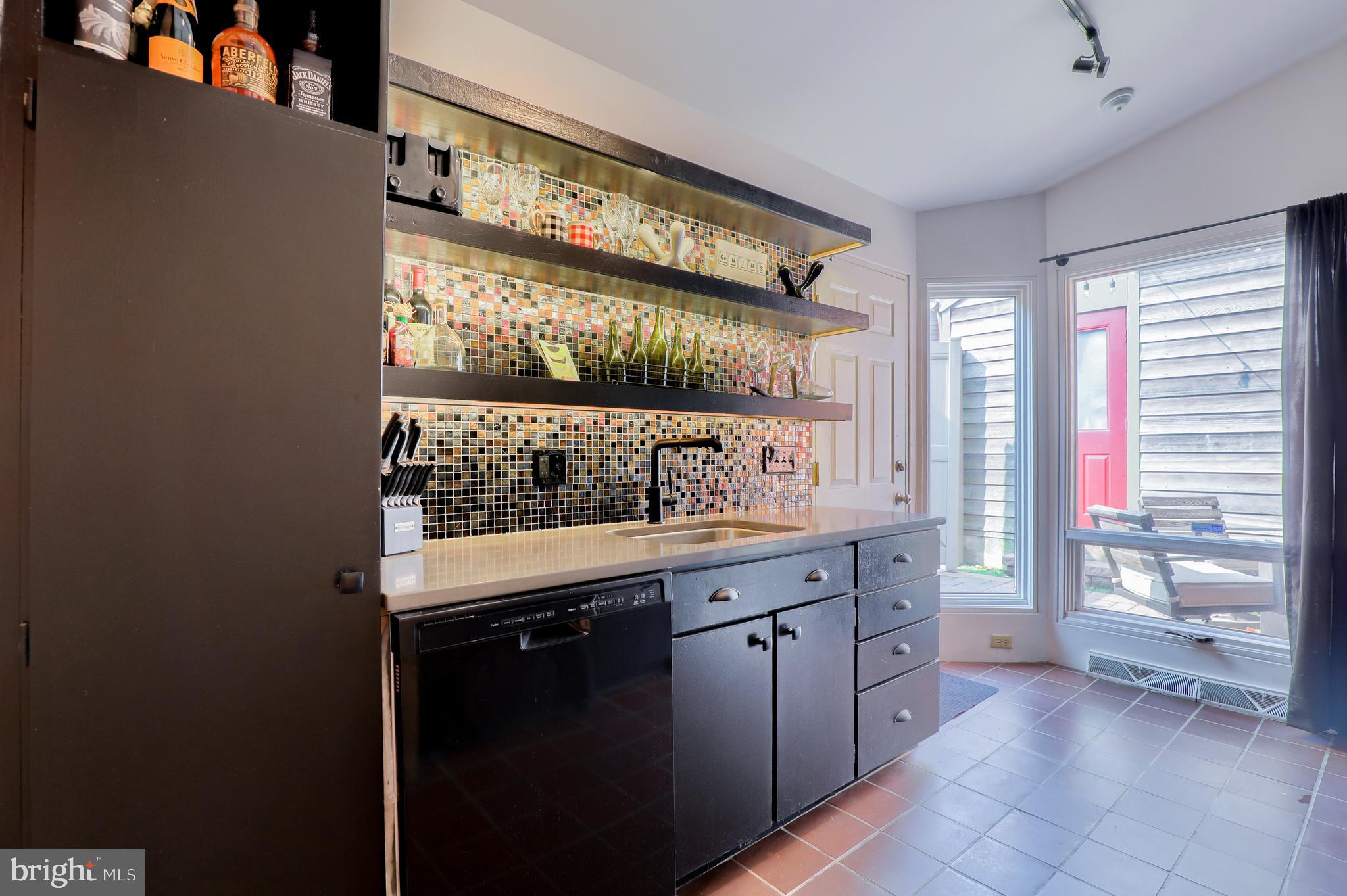 216 Old Trinity Place Lancaster, PA 17602 - Photo 12 of 36