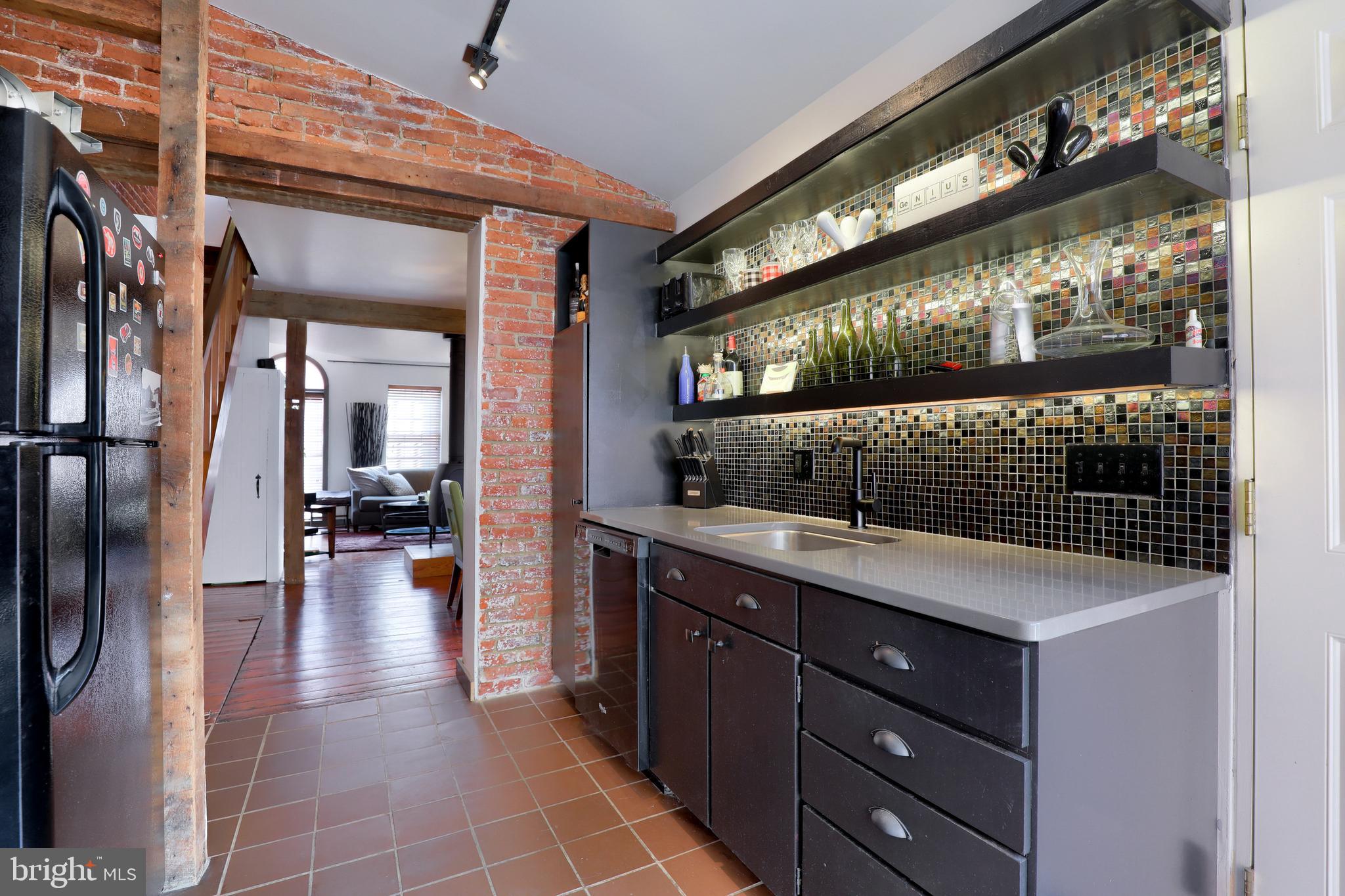 216 Old Trinity Place Lancaster, PA 17602 - Photo 15 of 36