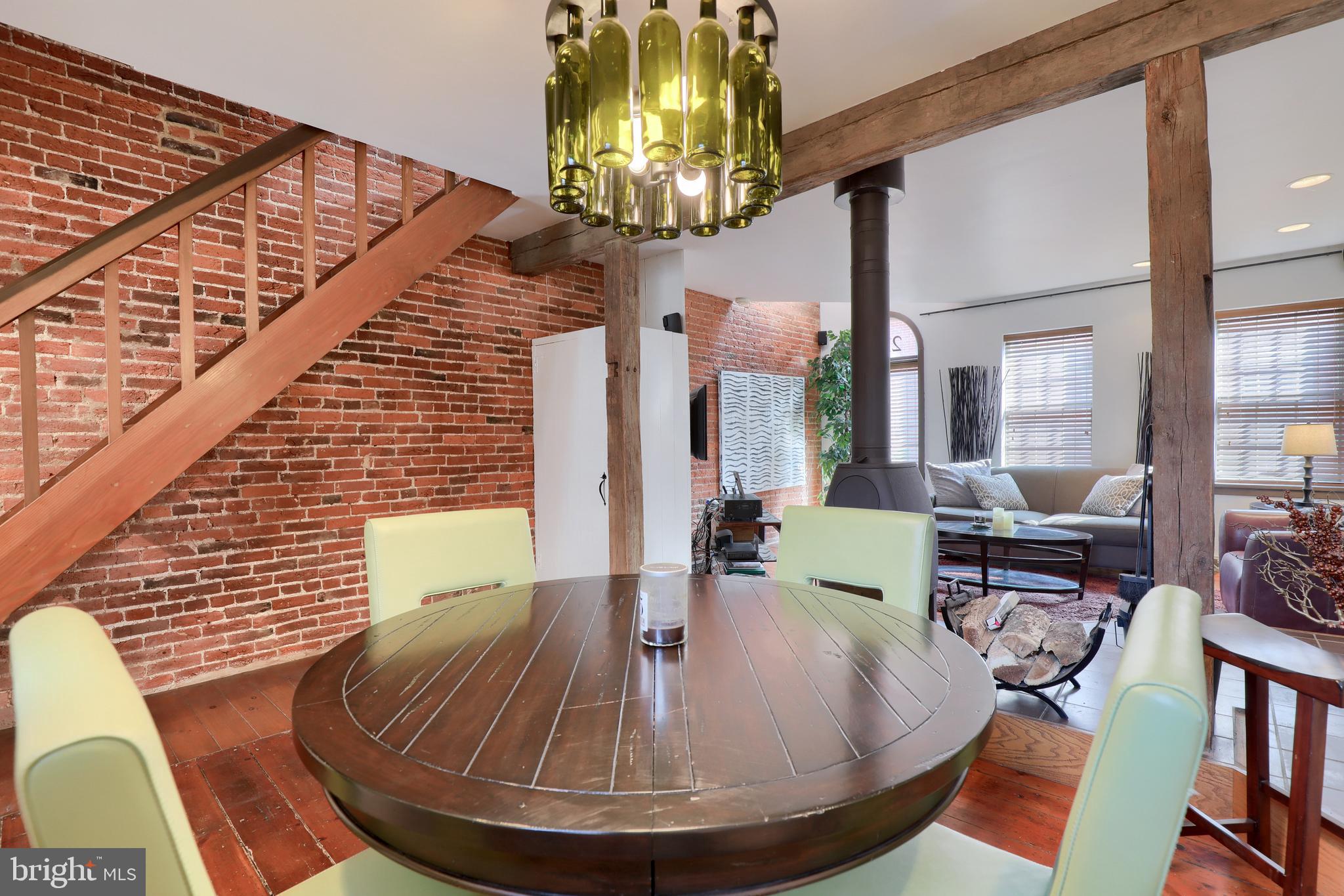 216 Old Trinity Place Lancaster, PA 17602 - Photo 8 of 36