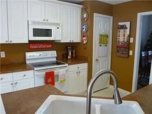 443 Barfield Crescent Road Murfreesboro, TN 37128 - Photo 11 of 20 KITCHEN