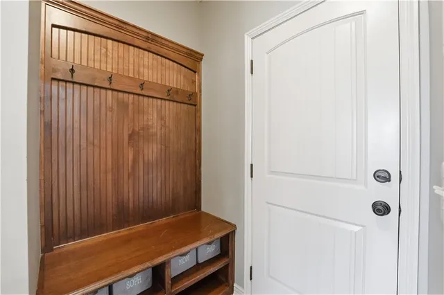 $539,900 | 3112 Southeast Brookside Court, Lee's Summit, MO 64063