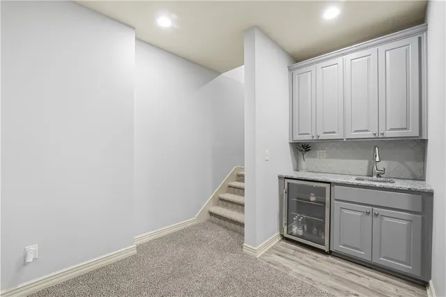 $539,900 | 3112 Southeast Brookside Court, Lee's Summit, MO 64063