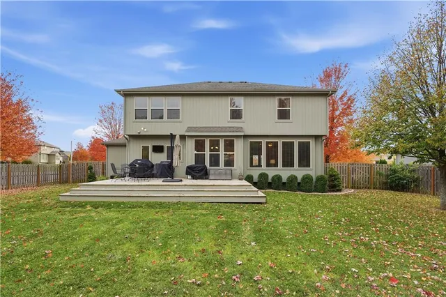 $539,900 | 3112 Southeast Brookside Court, Lee's Summit, MO 64063