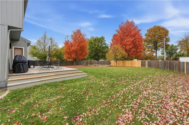 $539,900 | 3112 Southeast Brookside Court, Lee's Summit, MO 64063